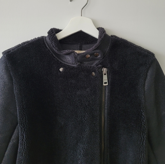 ZARA Faux Fur Teddy Mid-Length Jacket - Picture 3 of 8